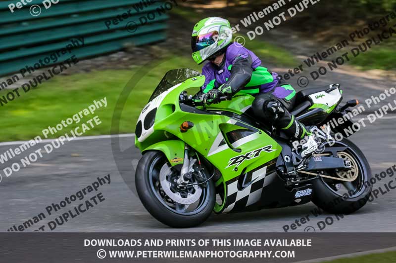 cadwell no limits trackday;cadwell park;cadwell park photographs;cadwell trackday photographs;enduro digital images;event digital images;eventdigitalimages;no limits trackdays;peter wileman photography;racing digital images;trackday digital images;trackday photos